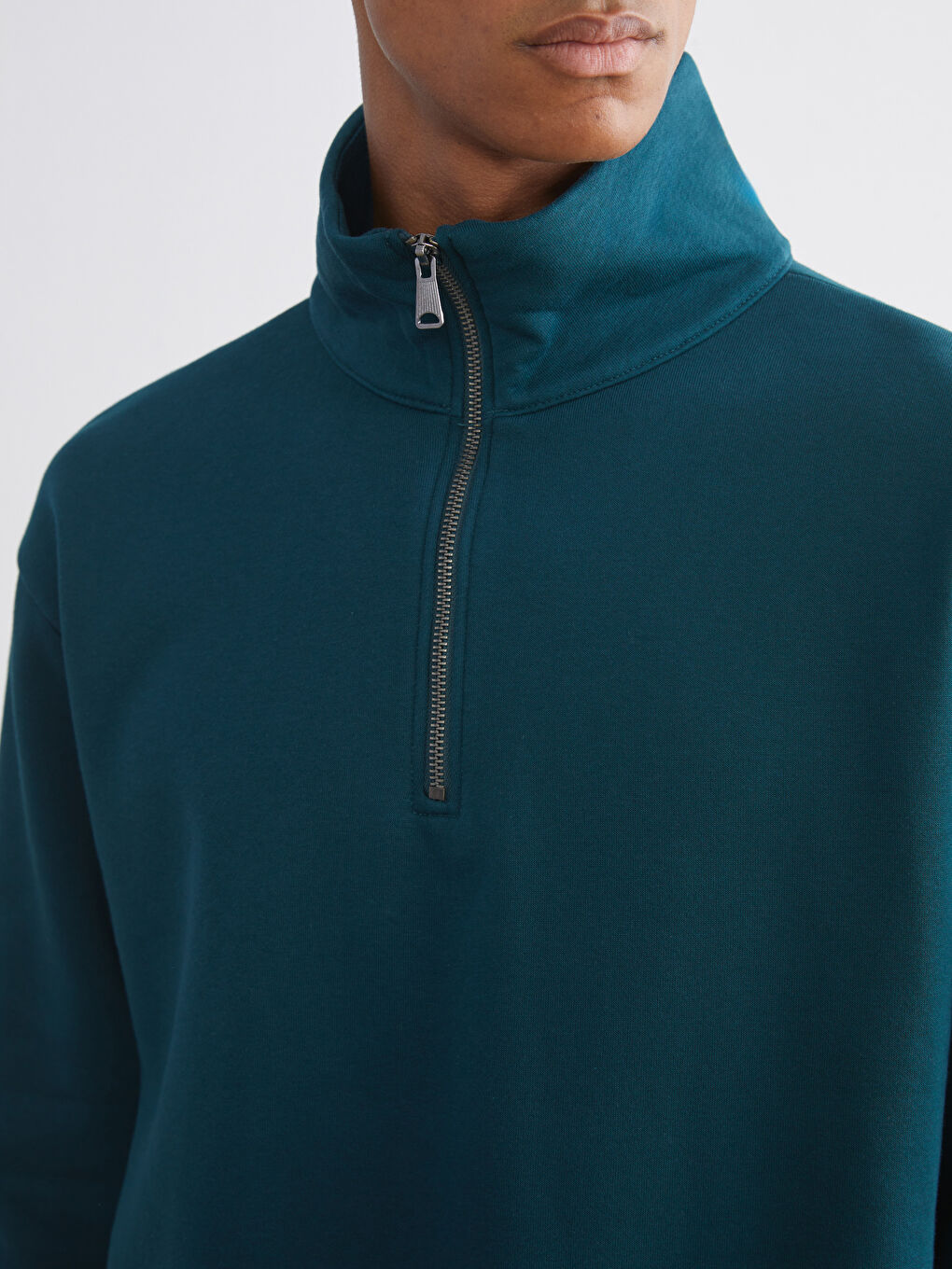 سویتشێرتی ئەستووری زیپدار بۆ پیاوان یەخەی قیفی-2