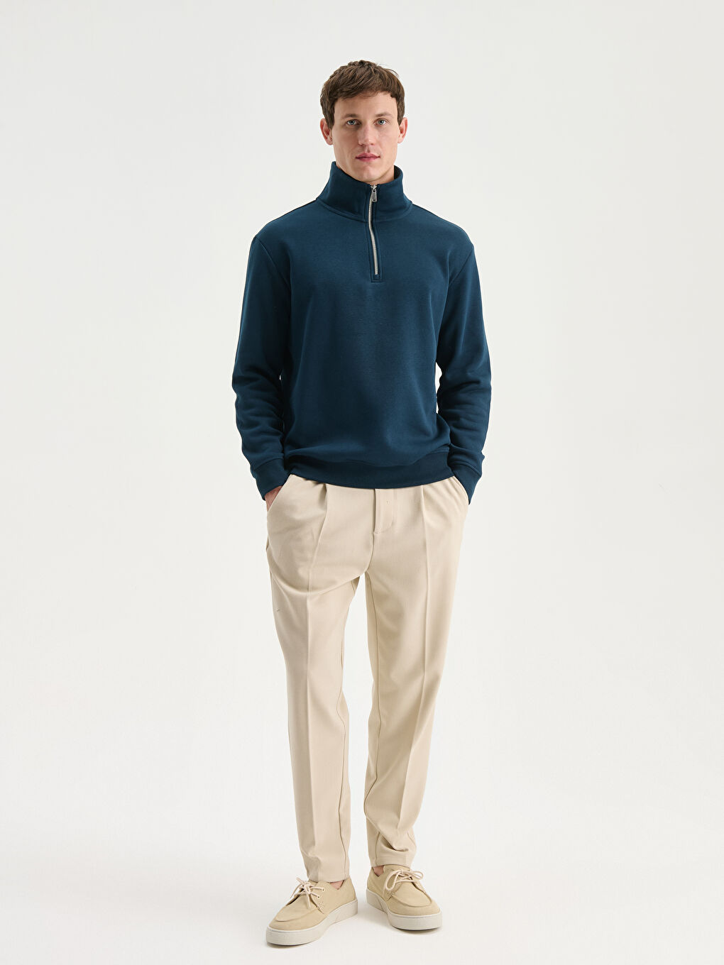 سویتشێرتی ئەستووری زیپدار بۆ پیاوان یەخەی قیفی-1