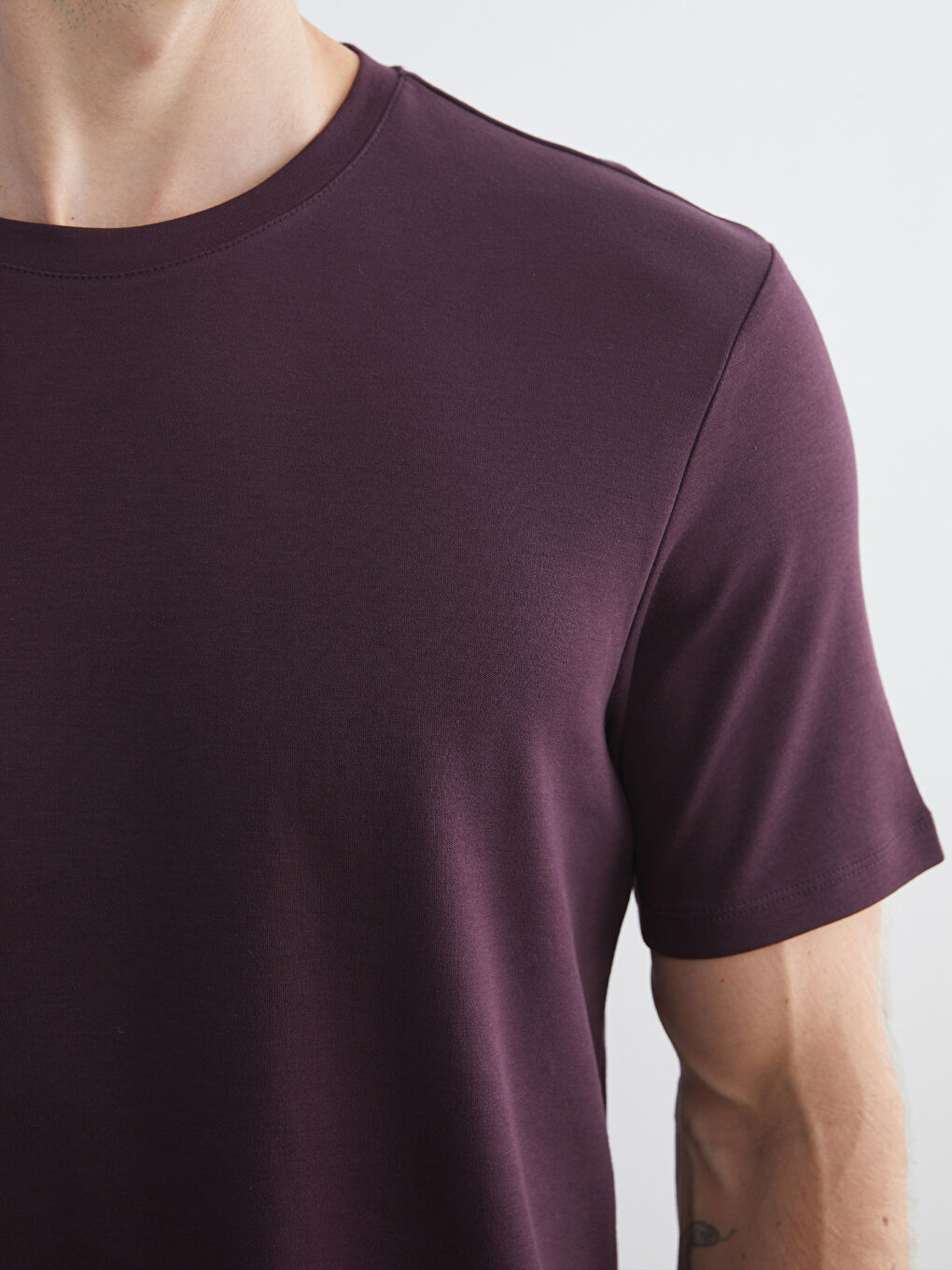 Mürdüm Bisiklet Yaka Baskılı Penye Erkek Tişört-4