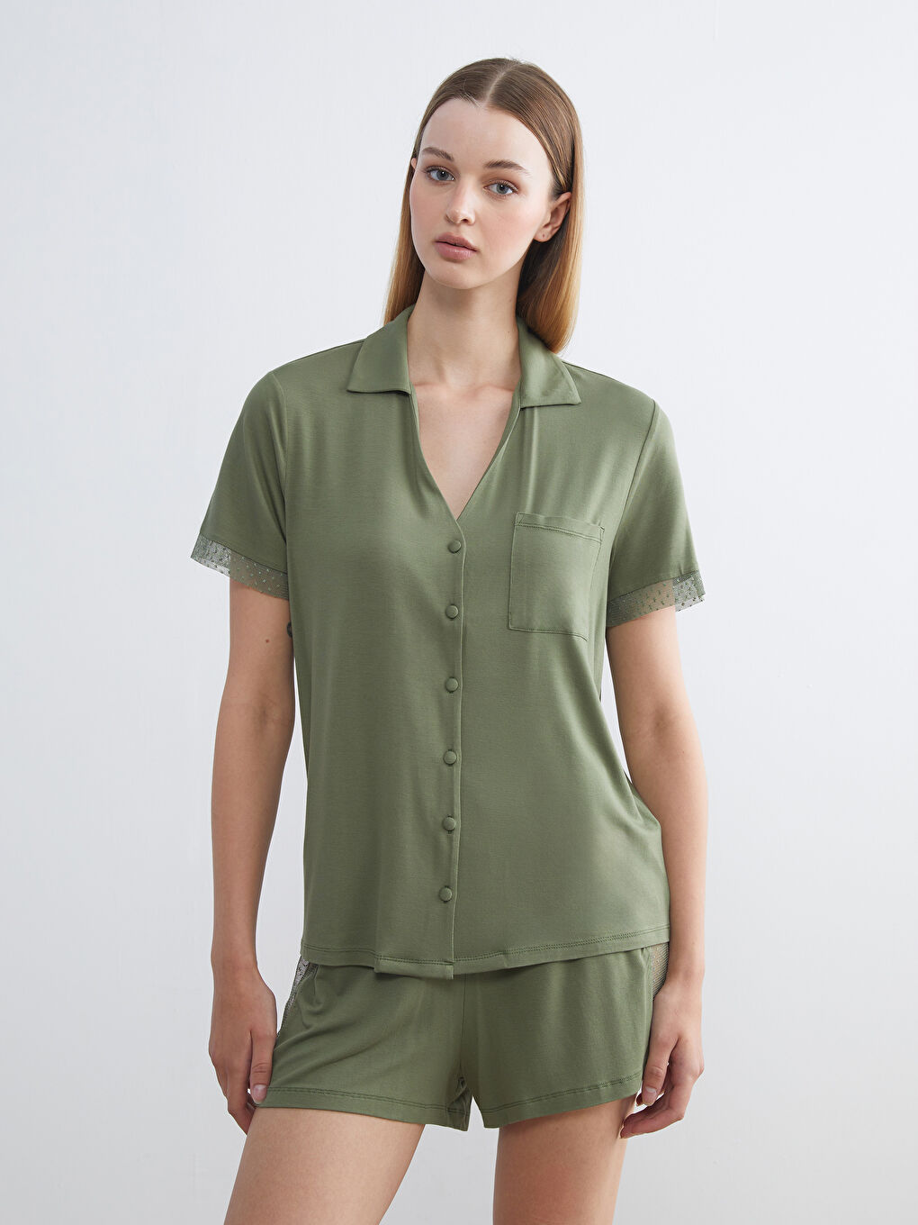 LCW DREAM Collared Neck Women's Shortie Pyjama Set -W55160Z8-H70