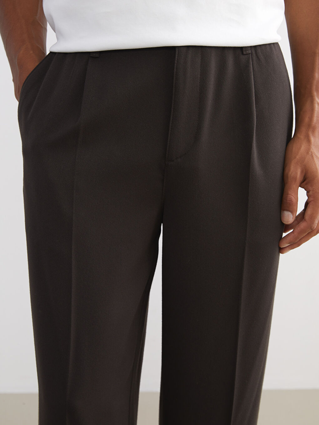 Relaxed Fit Men's Trousers-3
