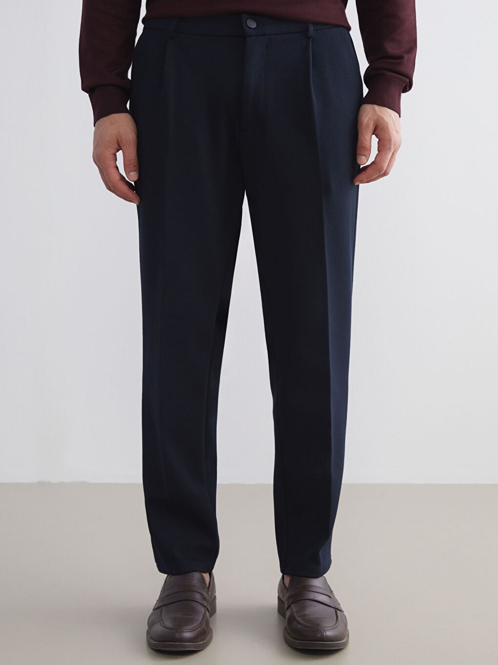 Muške pantalone standardong kroja-1