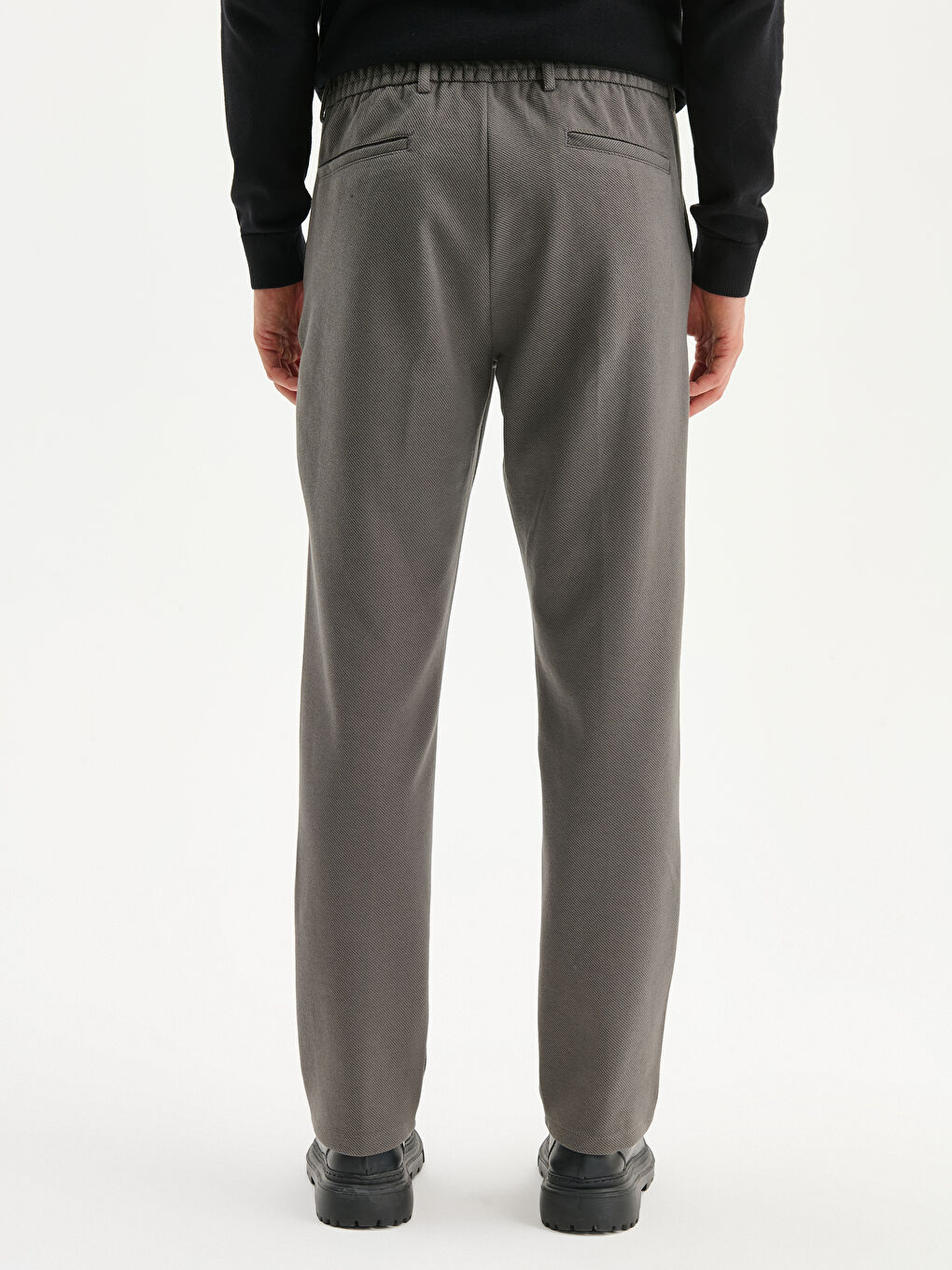 Muške pantalone standardong kroja-3