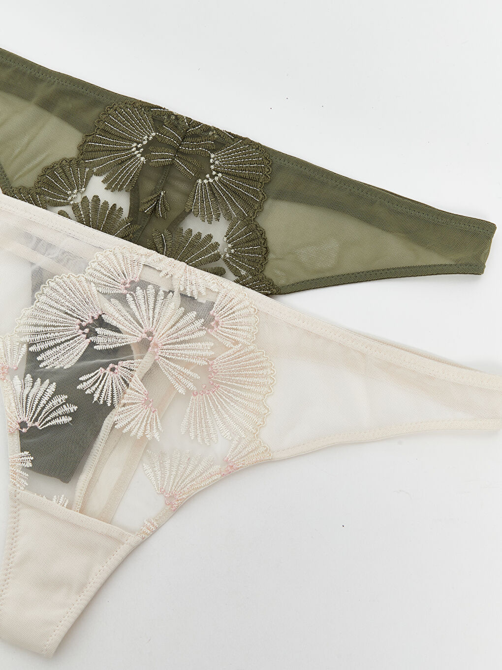 Yeşil Dantelli Fantezi Tanga Külot 2'li-2