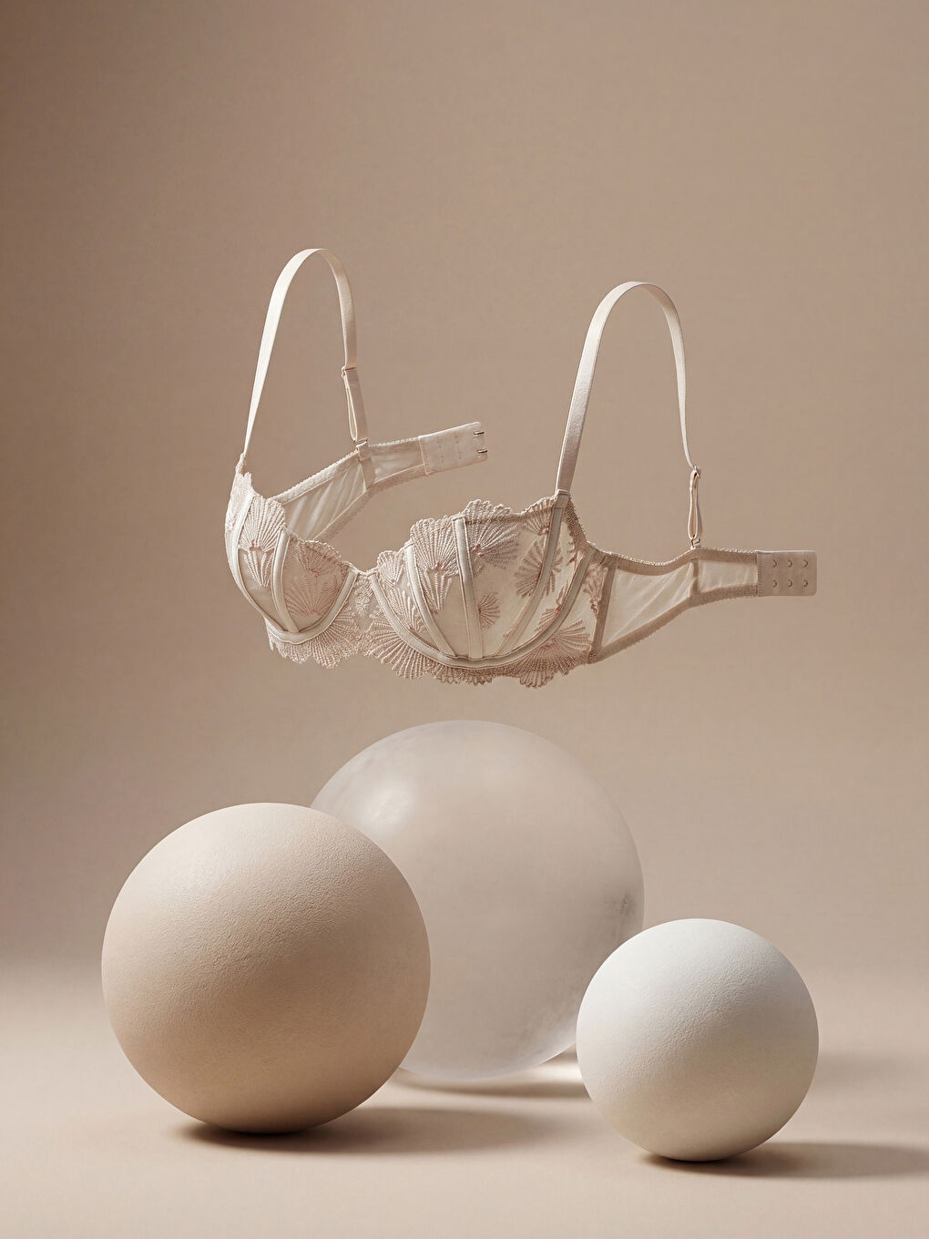 Pembe Balenli Dolgusuz Dantelli Fantezi Straplez Sütyen