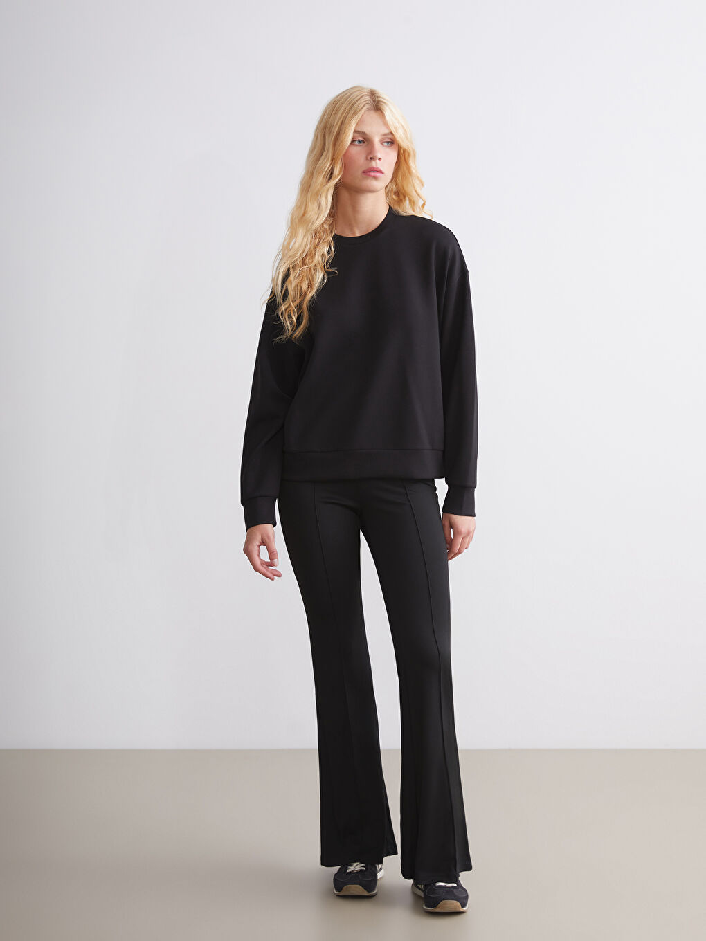 California Embroidered Oversize Women's Thick Sweatshirt-2