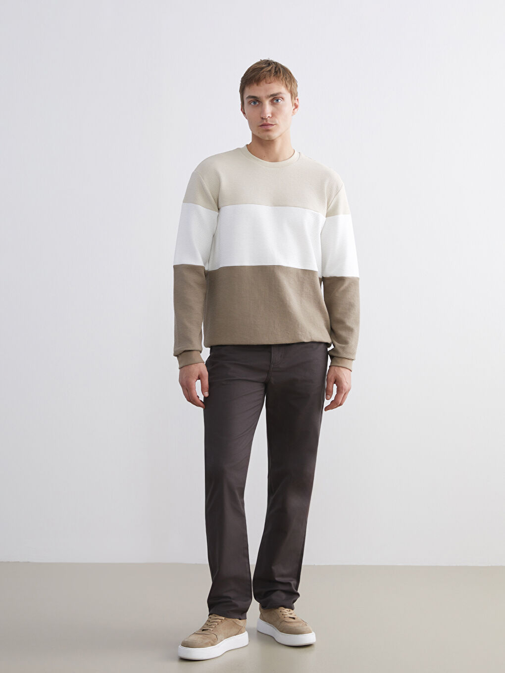 Crew Neck Color Block Men's Sweatshirt-1