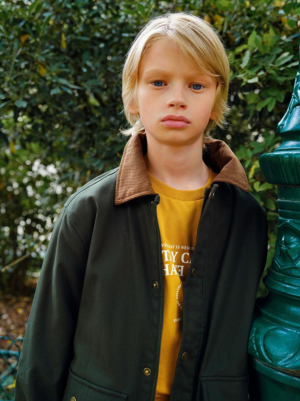 Yeşil Fitilli Kadife Yaka Erkek Çocuk Mont-1