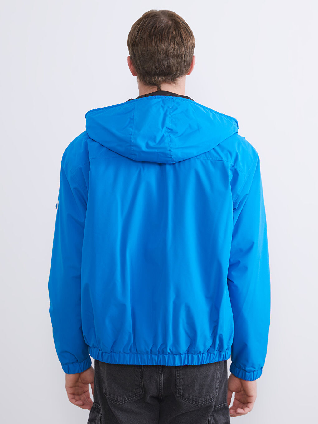 Mavi Rahat Kalıp Kapüşonlu Erkek Orta Kalın Mont-7