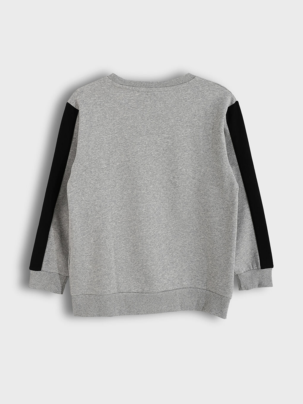 Crew Neck Boy's Sweatshirt and Tracksuit Bottom 2-Piece Set-3