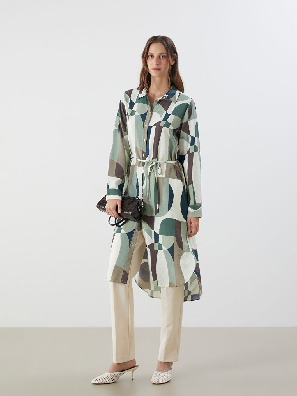LCWAIKIKI Classic Patterned Women's Shirt Tunic -W55427Z8-F9C