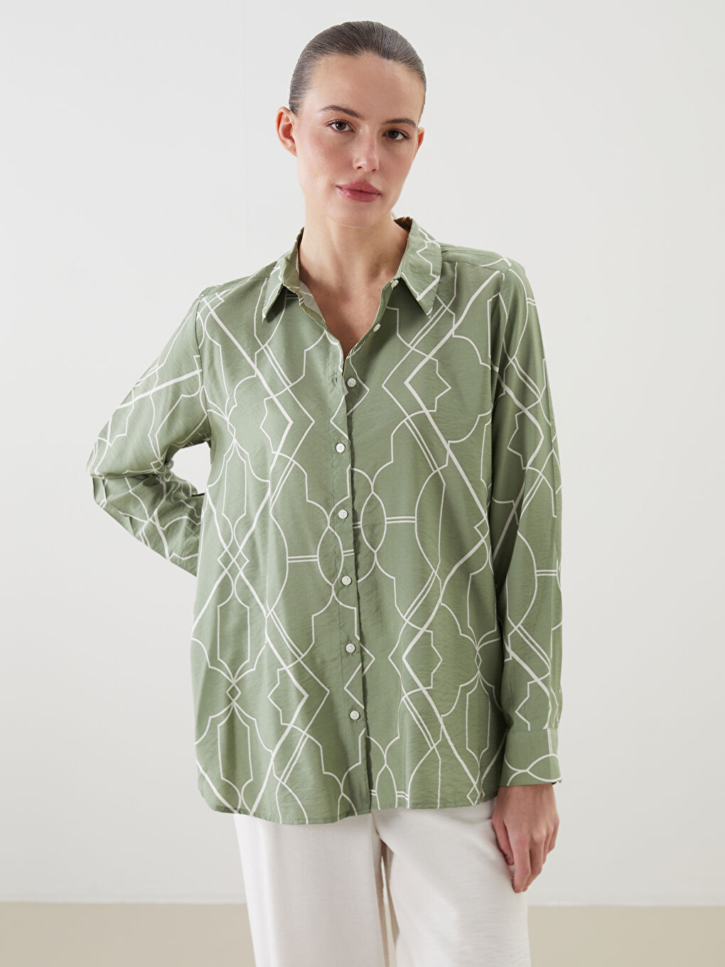 LCWAIKIKI Classic Patterned Women's Shirt -W55443Z8-F9C