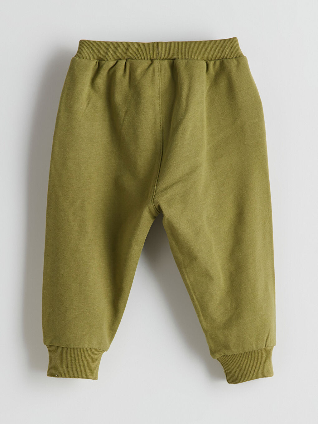 LCW baby Crew Neck Lion King Printed Baby Boys' Sweatshirt and Pants 2 Pack Set -W55471Z1-YWA