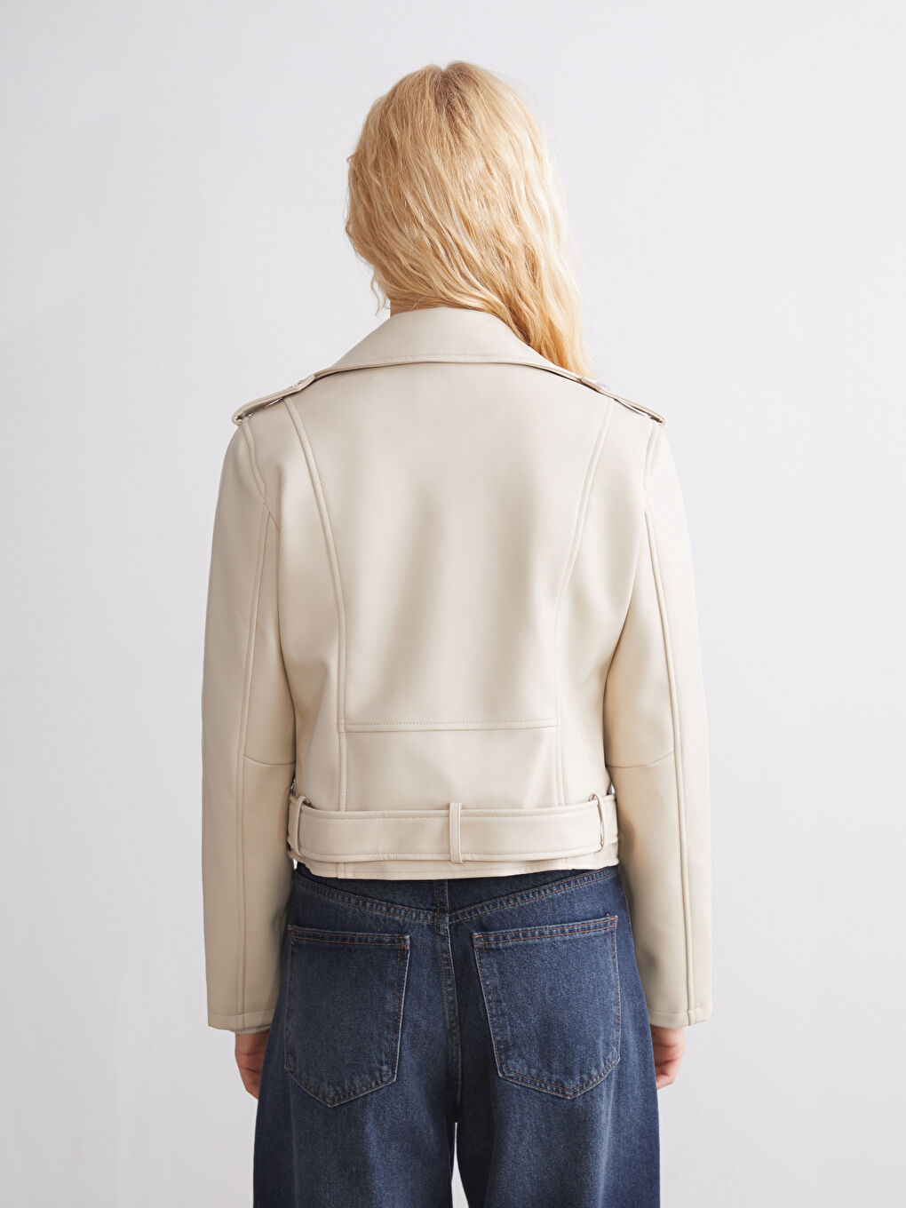 Ekru Biker Yaka Kadın Deri Görünümlü Ceket-4