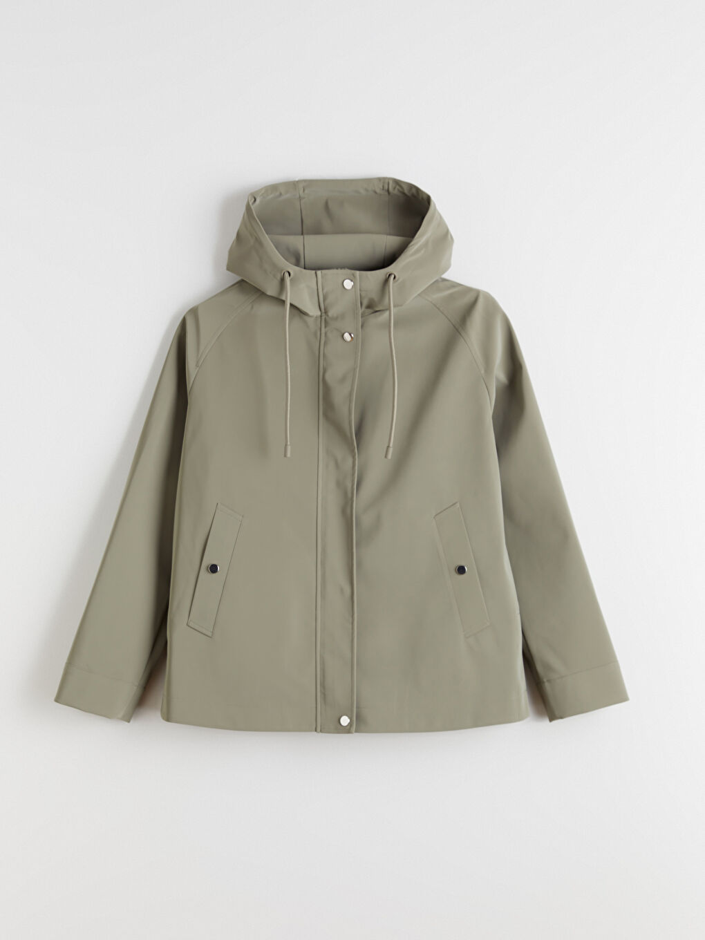 Haki Kapüşonlu Oversize Deri Görünümlü Kadın Yağmurluk-4