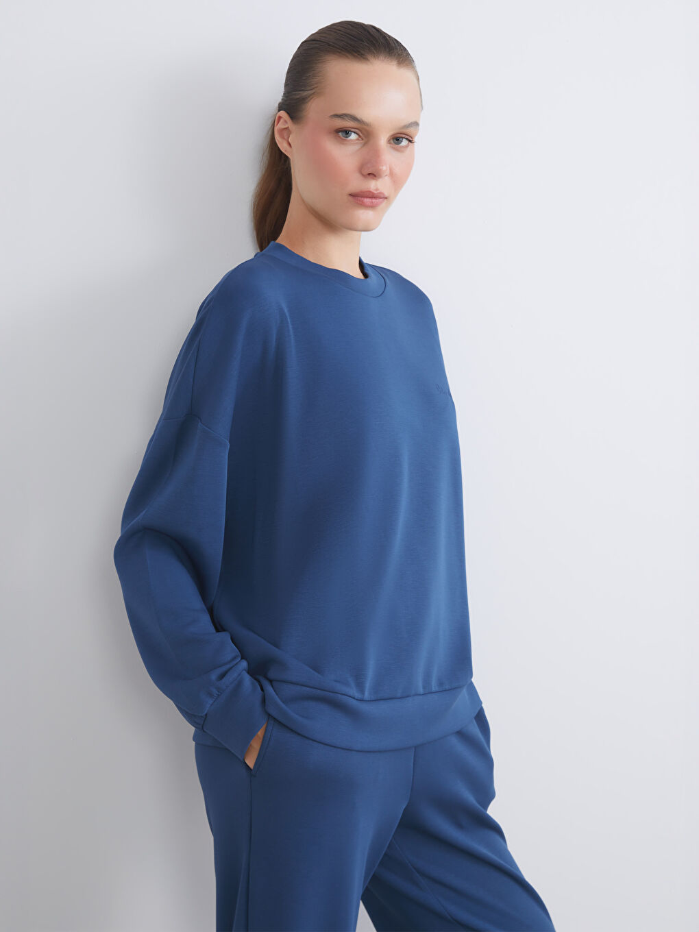 LCW Vision Woman INDIGO Sweatshirt -W55562Z8-LYB