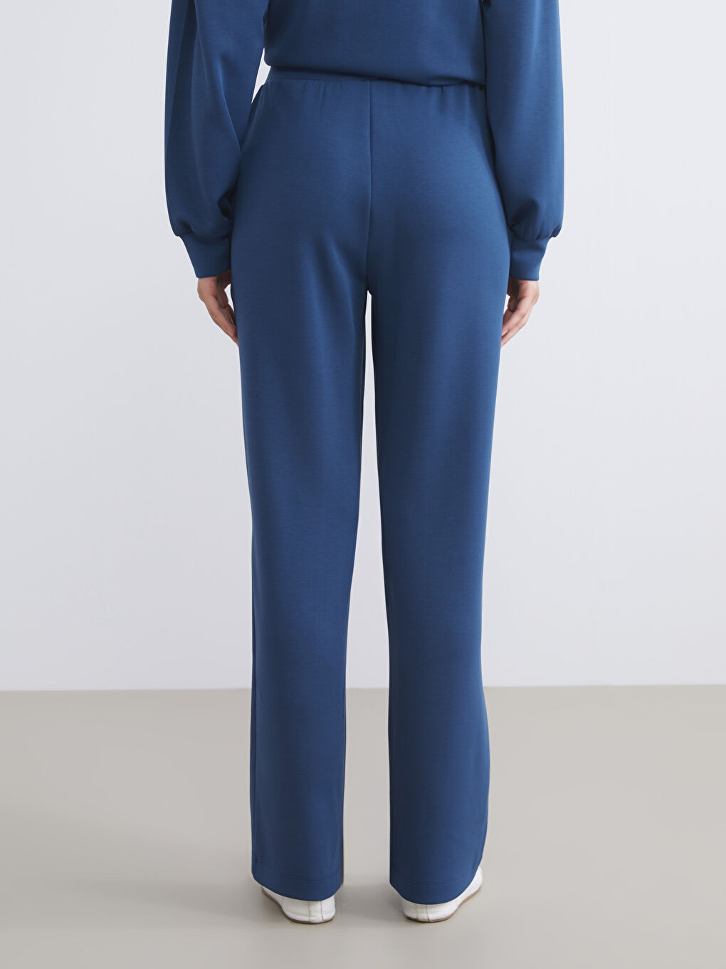 LCW Vision Women's Sweatpants with Elasticated Waist and Modal Blend -W55565Z8-LYB