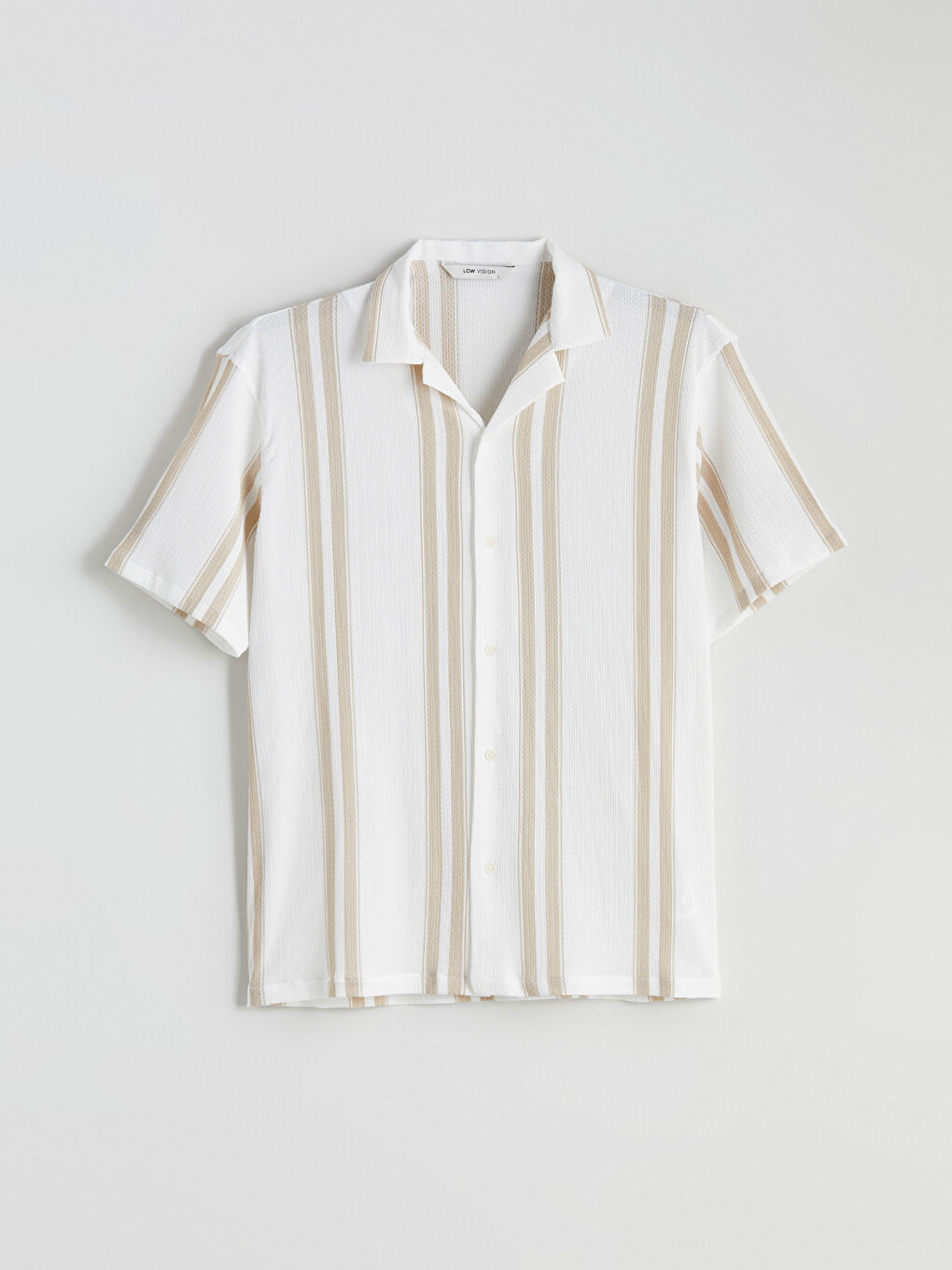 Bej Regular Fit Kısa Kollu Çizgili Armürlü Erkek Gömlek-4