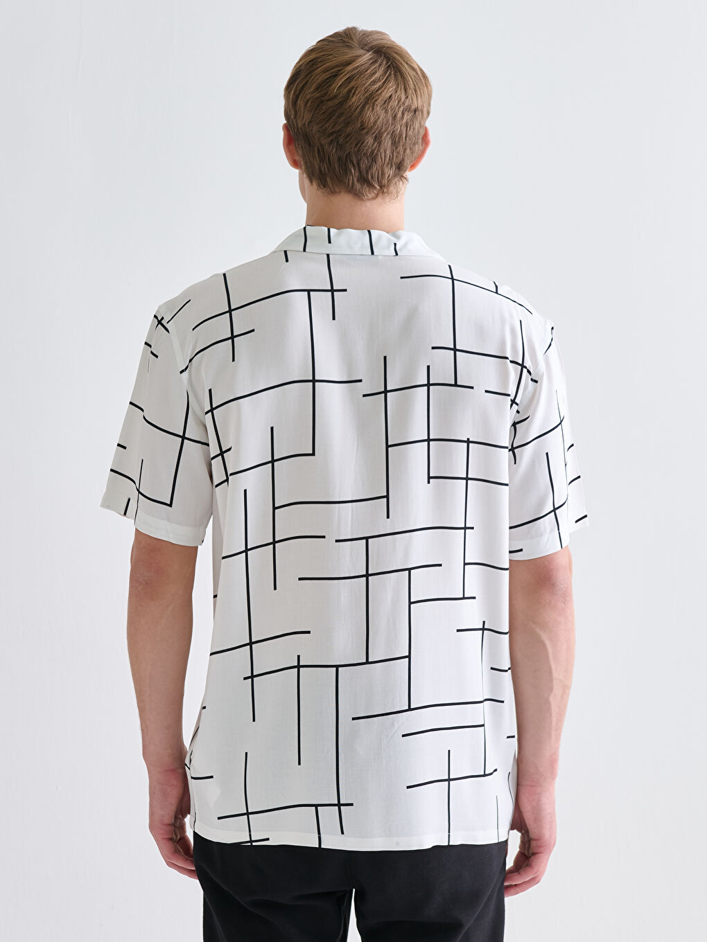 Regular Fit Short Sleeve Patterned Men's Shirt-6
