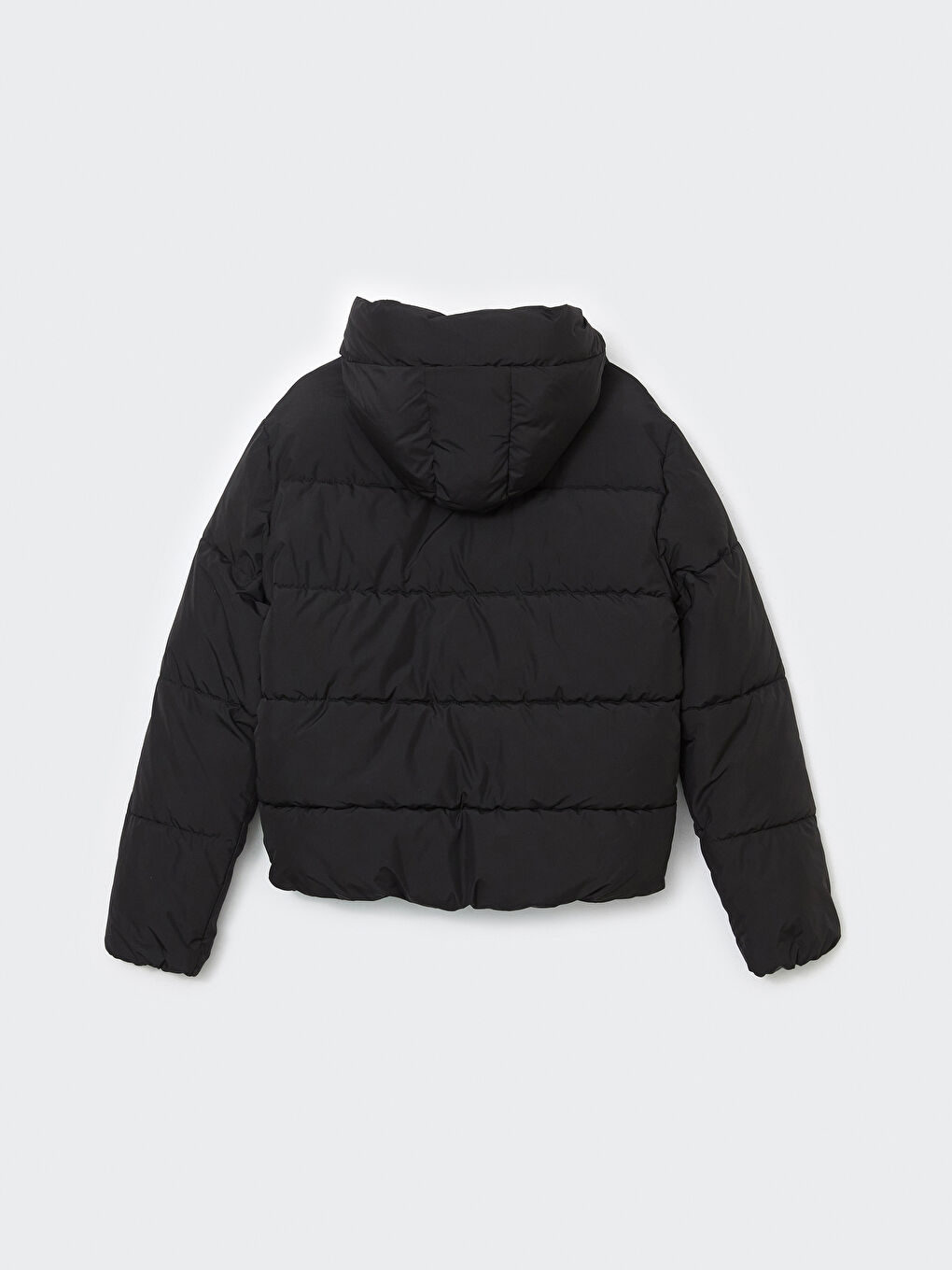 Женский пуховик с капюшоном-6