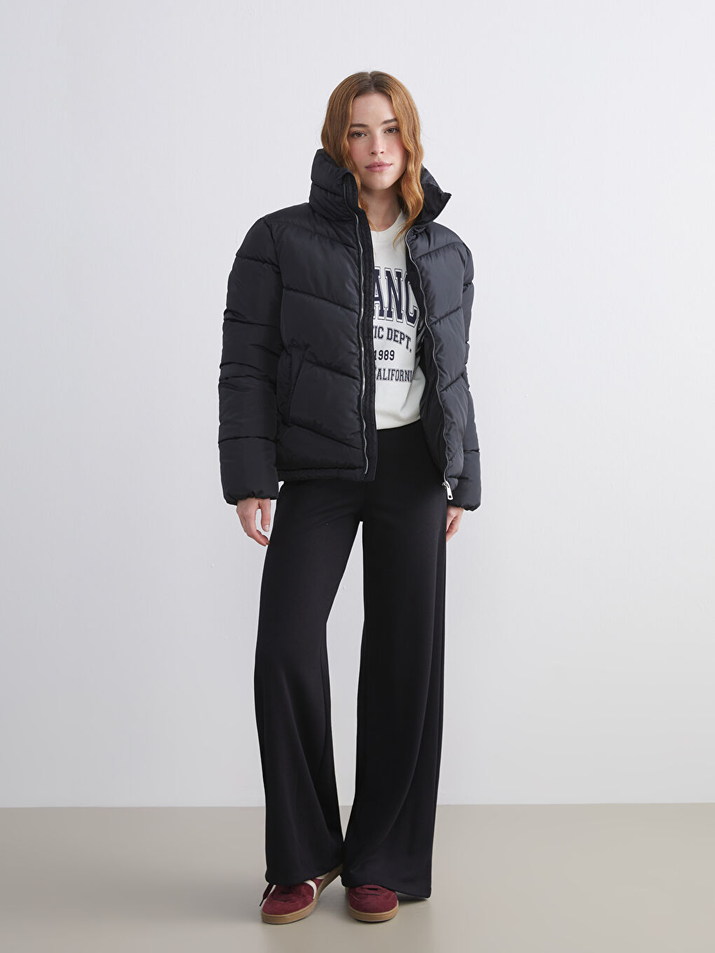 Woman BLACK Puffer Coat-1
