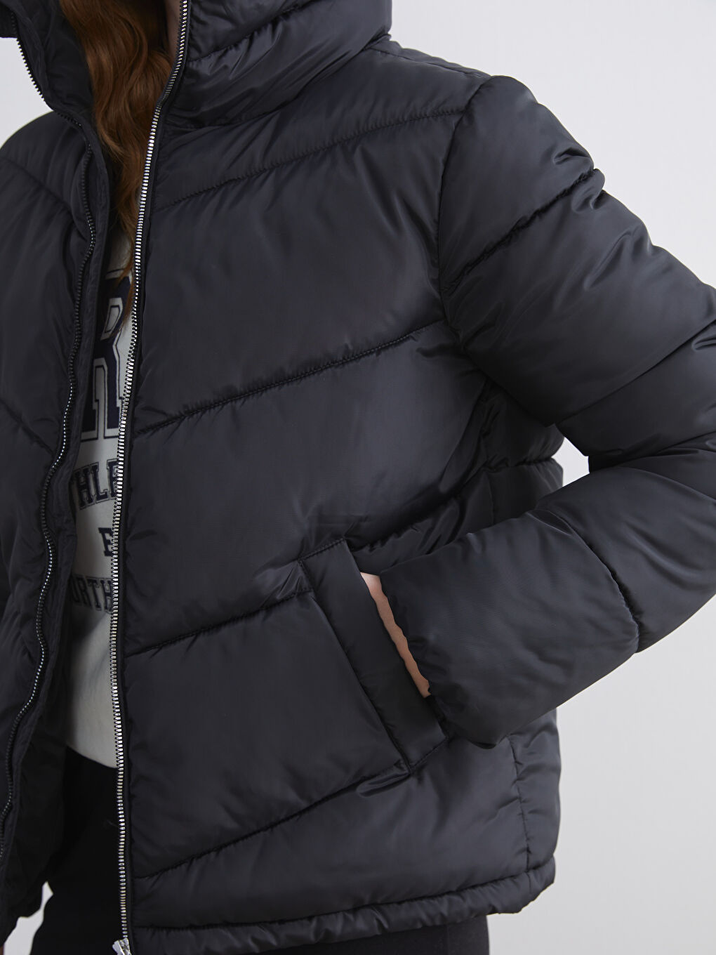 Woman BLACK Puffer Coat-2
