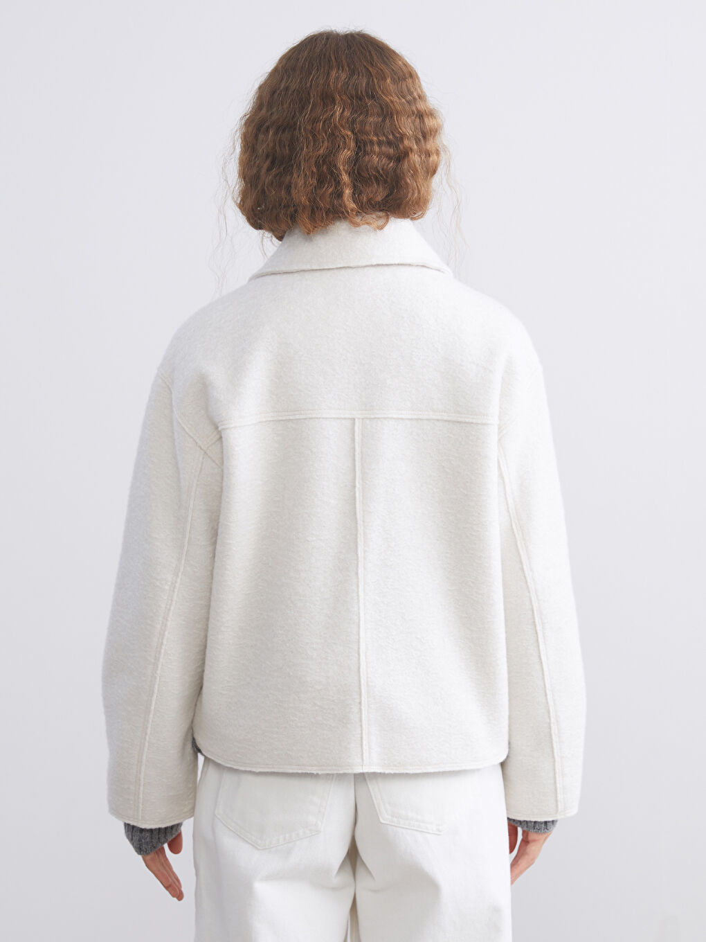 Ekru Gömlek Yaka Kadın Kaşe Ceket-4