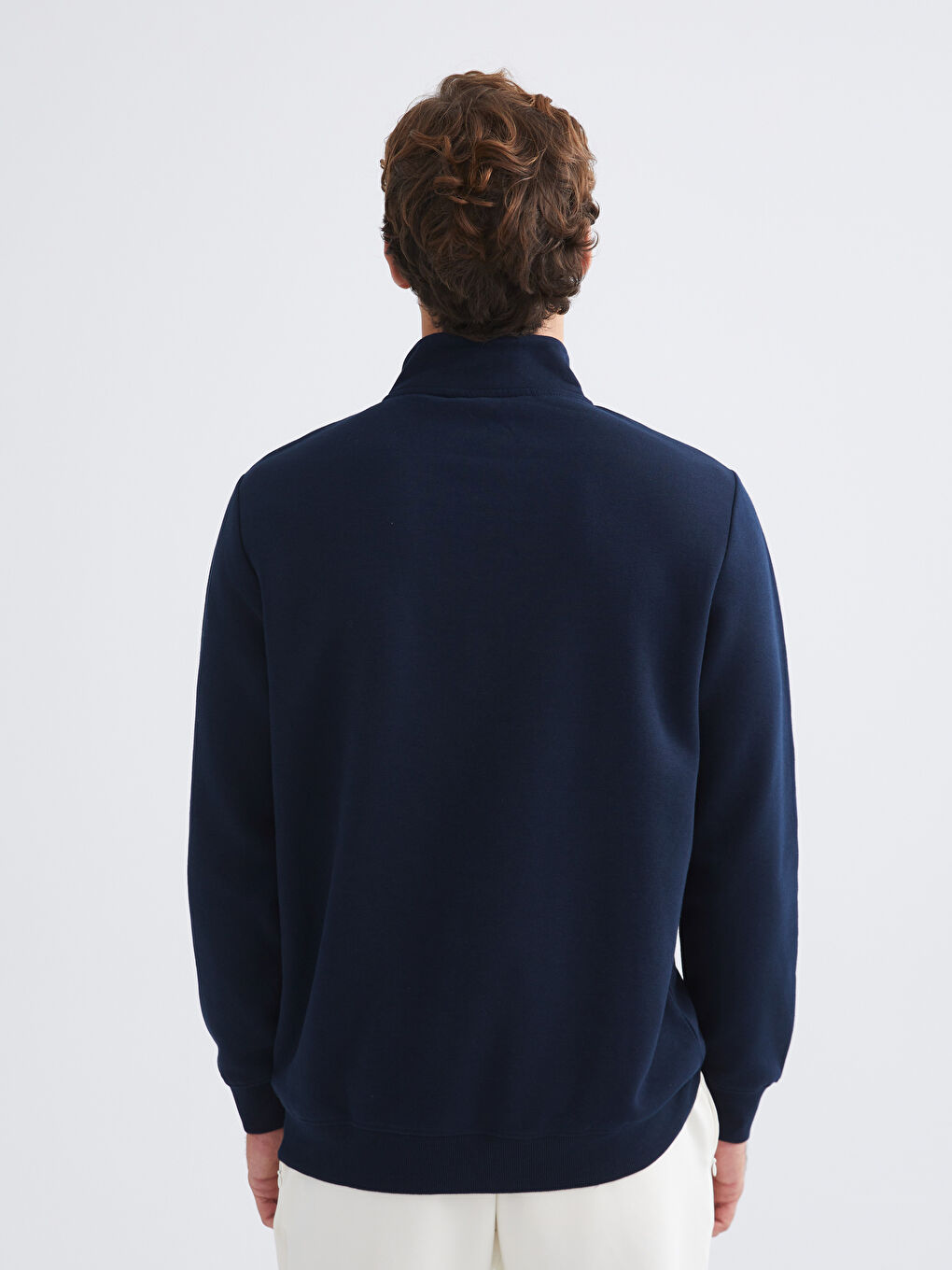 Свитшот с воротником-трубой для мужское толстый-3