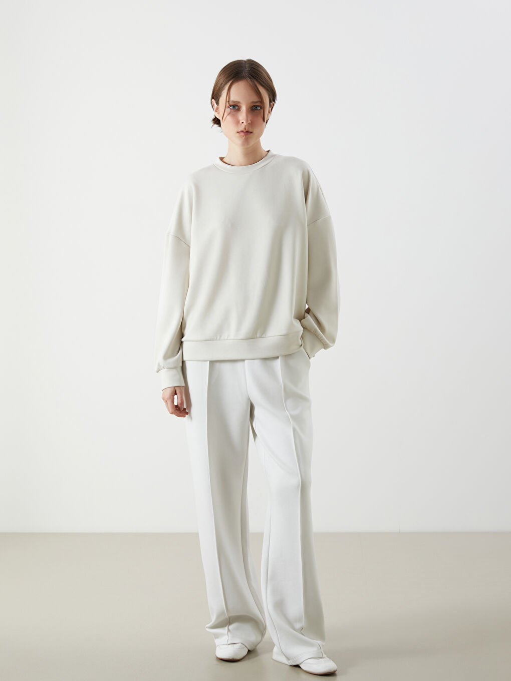 LCW Vision Crew Neck Oversize Women's Sweatshirt -W55739Z8-FYS