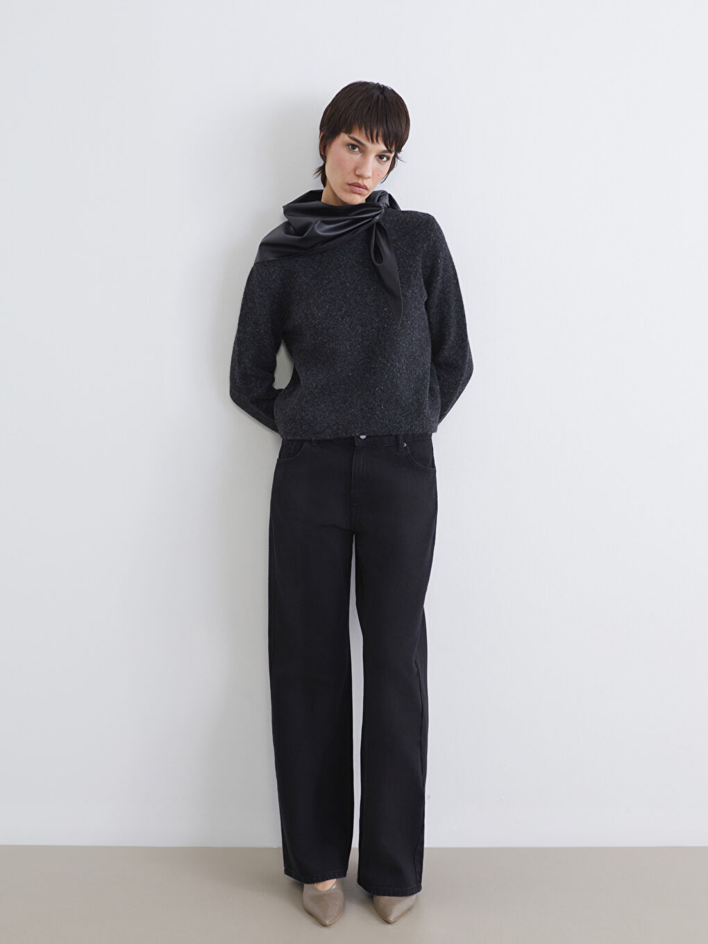 Siyah Baggy Fit Kadın Jean Pantolon