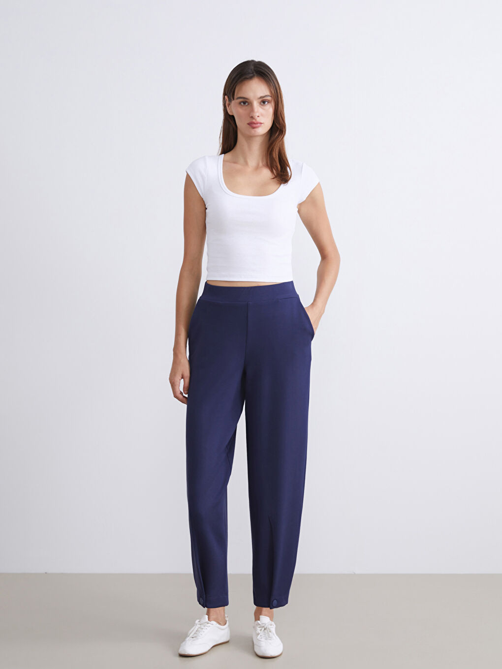 Lacivert Beli Lastikli Kadın Eşofman Altı-1