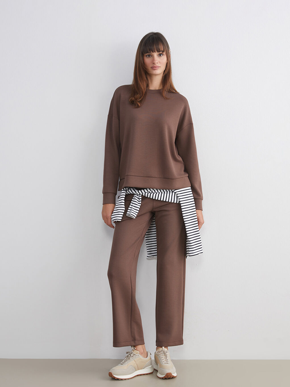 Women's Sweatpants with Elastic Waist-2
