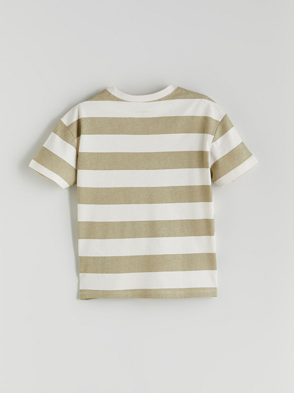 LCW Kids Majica sa okruglim izrezom, prugasta, za dečake -W55856Z1-LRK