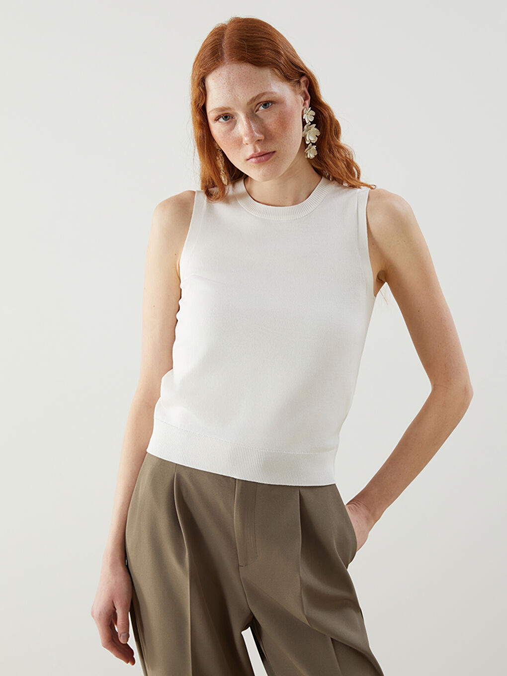 LCW Vision Crew Neck Women's Knitwear Tank Top -W56038Z8-R9J