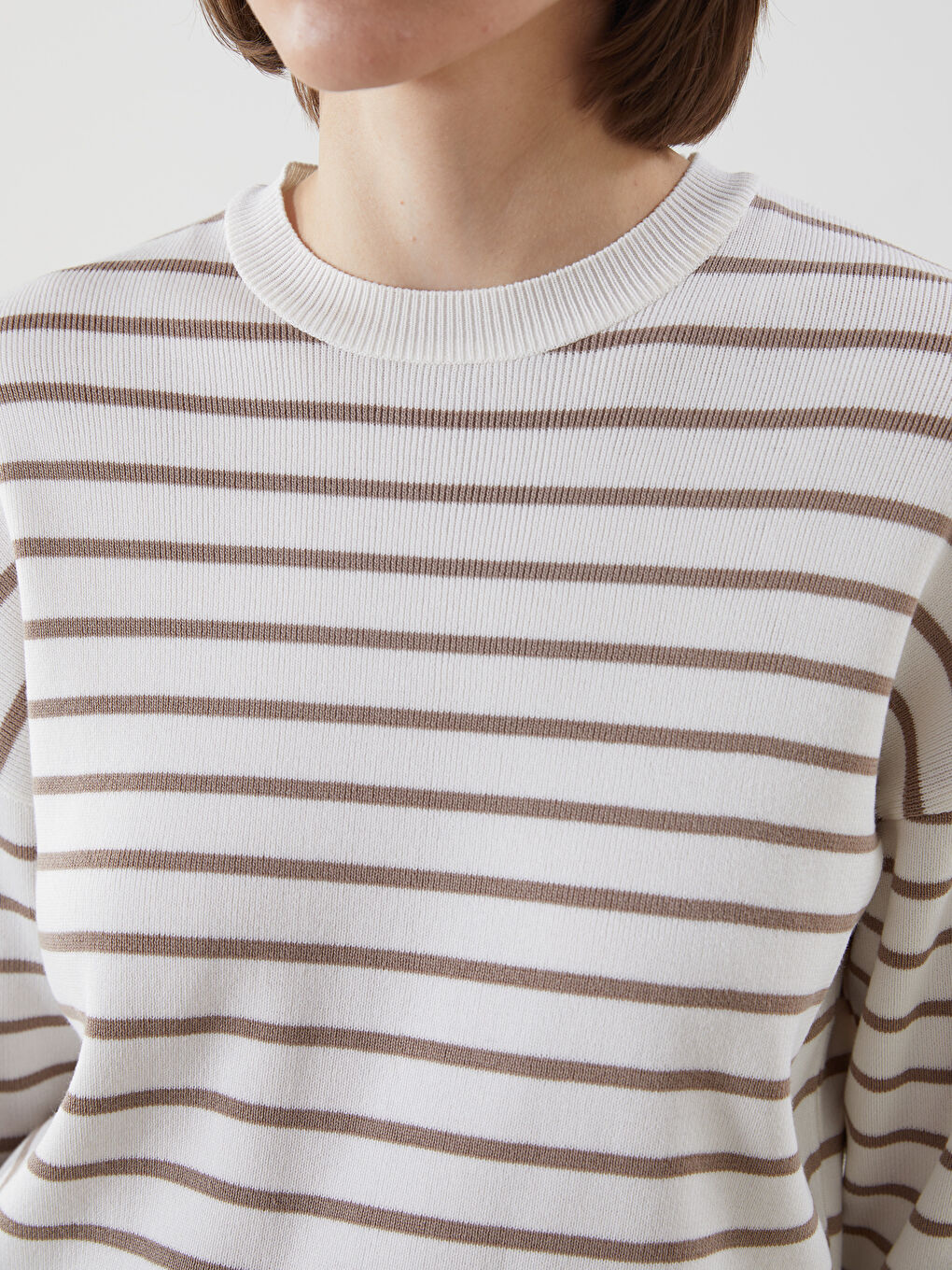 LCW Vision Crew Neck Striped Women's Knitwear Sweater -W56069Z8-ELZ