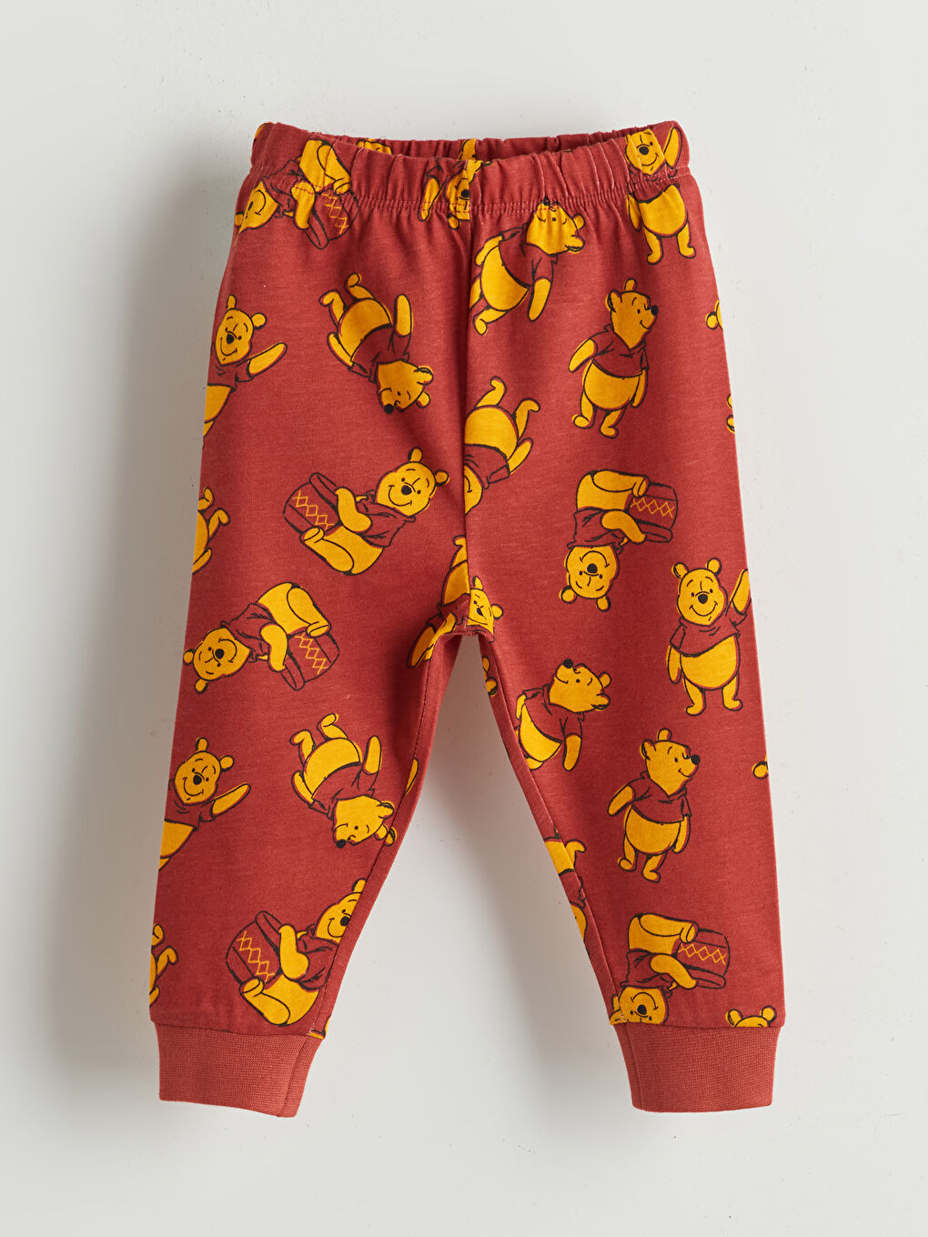 LC WAIKIKI Crew Neck Winnie the Pooh Printed Boys' Pyjama Set -W56081Z1-YG7