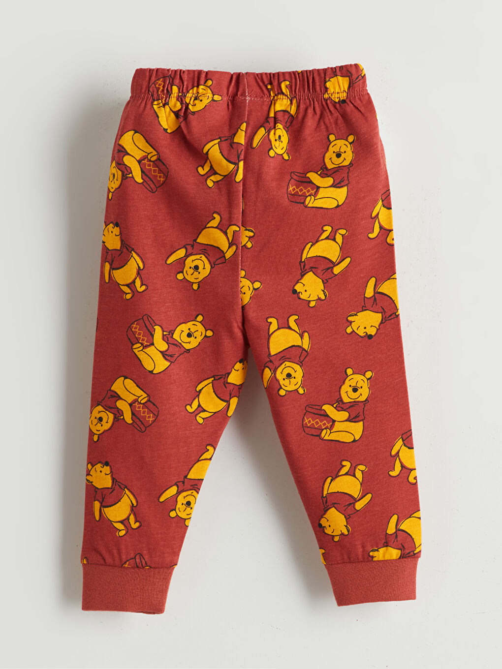 LC WAIKIKI Crew Neck Winnie the Pooh Printed Boys' Pyjama Set -W56081Z1-YG7