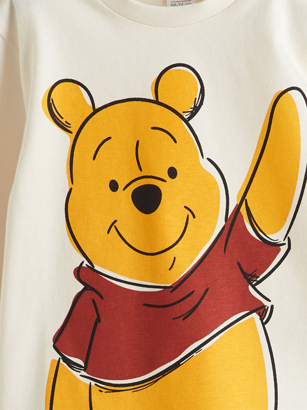 LC WAIKIKI Crew Neck Winnie the Pooh Printed Boys' Pyjama Set -W56081Z1-YG7