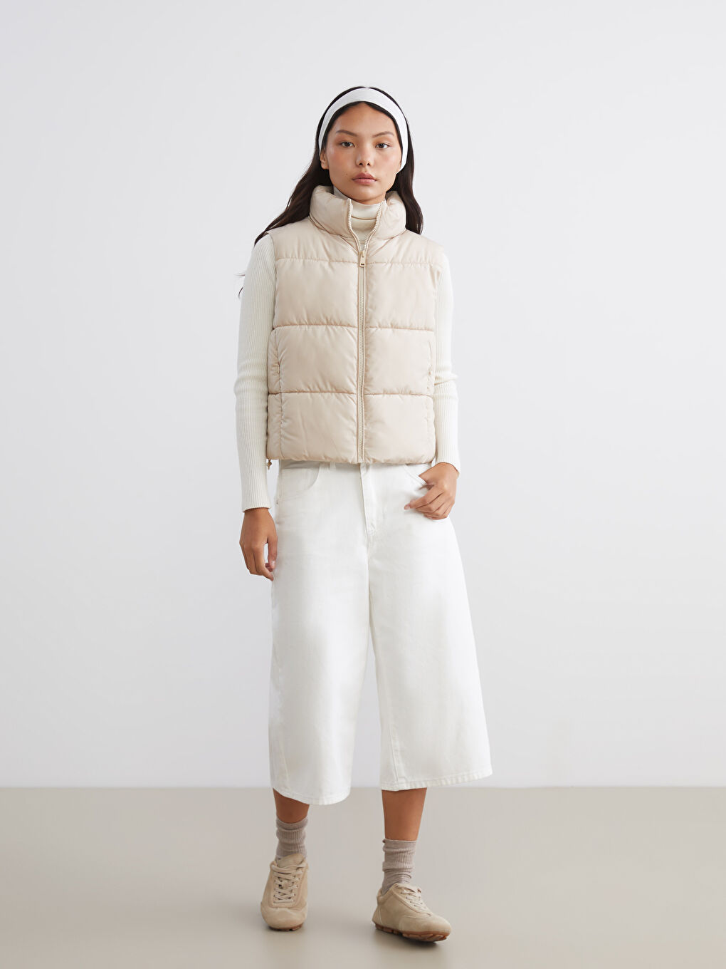 Bej Dik Yaka Kadın Şişme Yelek-1