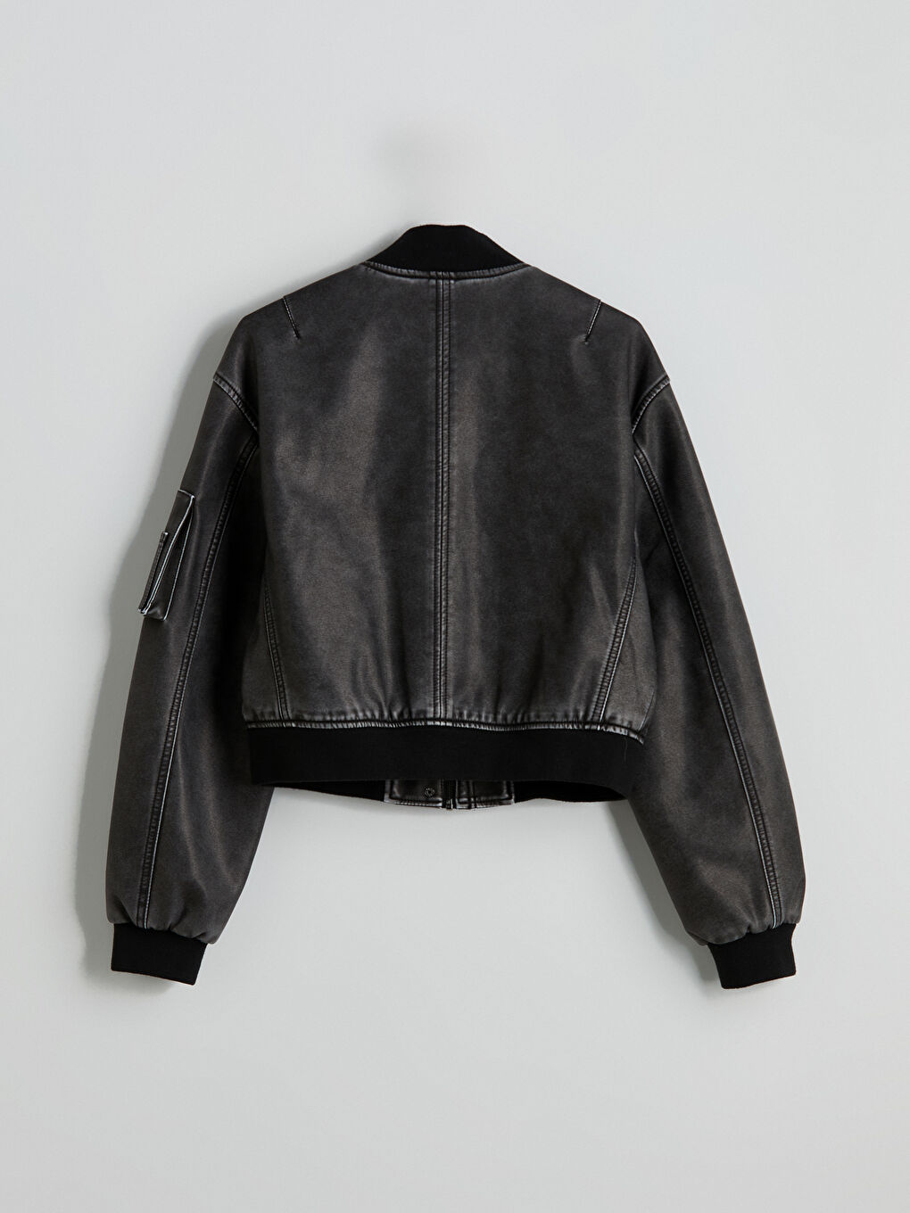 Siyah Kolej Yaka Kadın Deri Görünümlü Ceket-7