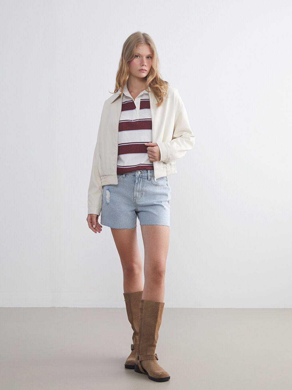 Bej Oversize Kadın Deri Görünümlü Bomber Ceket-1