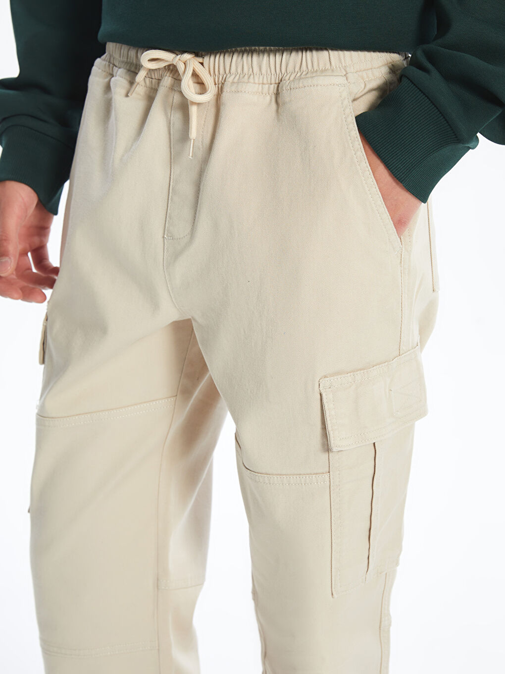 Relaxed Fit Twill Men's Cargo Trousers-2