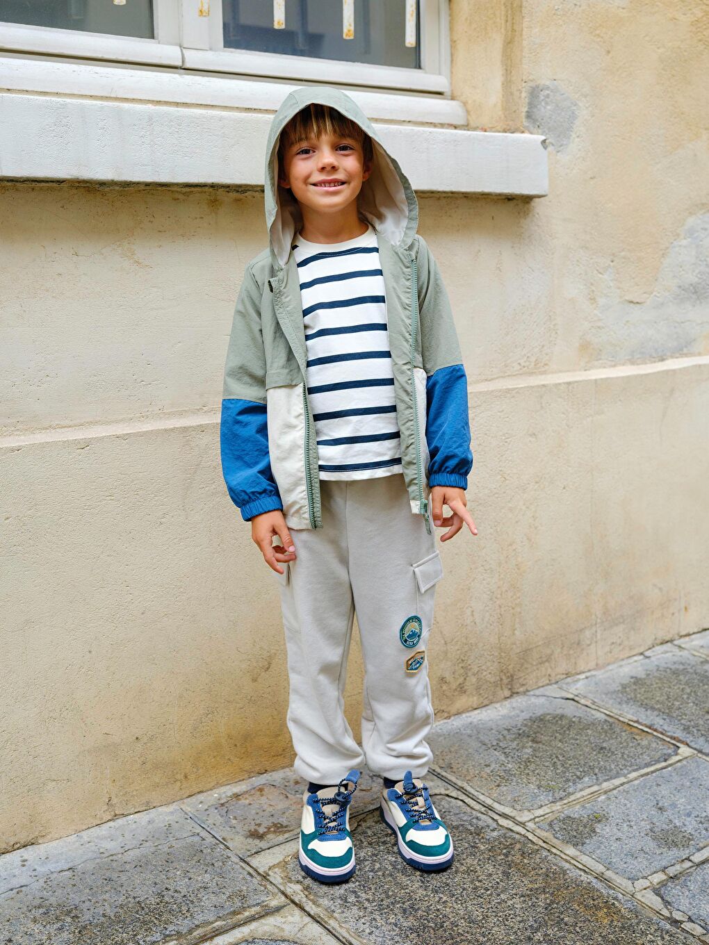 Boys' Jogger Sweatpants with Elastic Waist and Embroidery-1