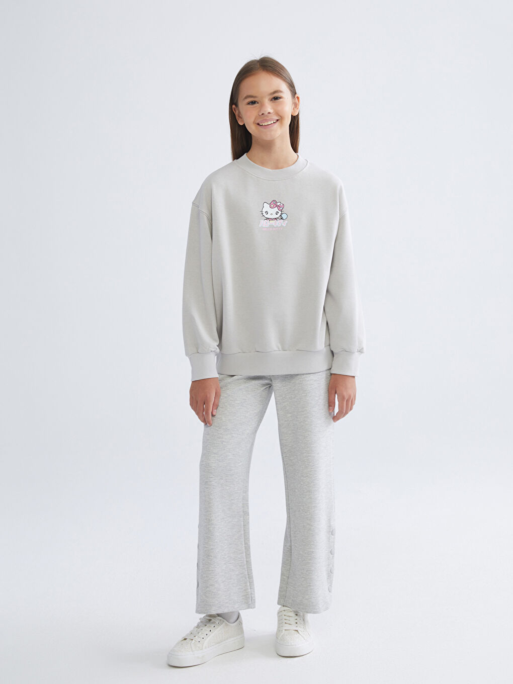 Hello Kitty Printed Girls' Sweatshirt-1