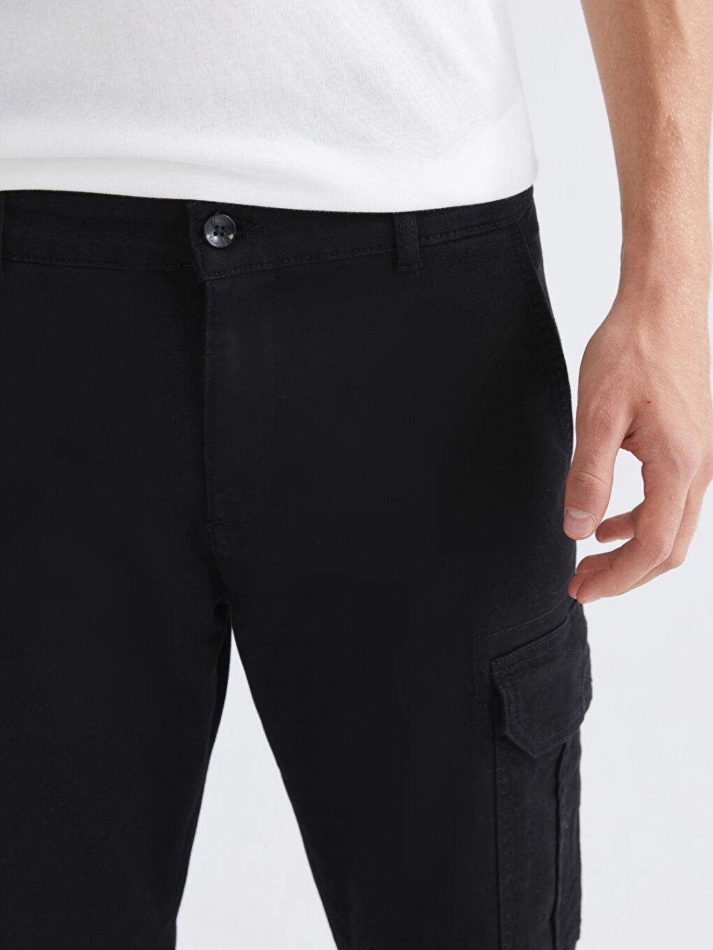Standard Fit Twill Men's Cargo Trousers-2