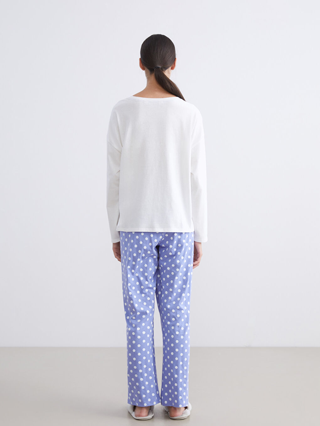 LCW Young Crew Neck Printed Women's Pyjama Set -W56357Z8-LSB
