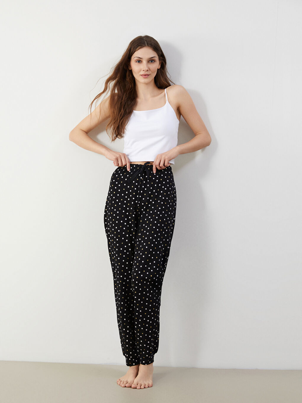 LCW DREAM پەیجامە کەمەر لاستیکی خاڵدار بۆ ژنان -W56385Z8-LQJ