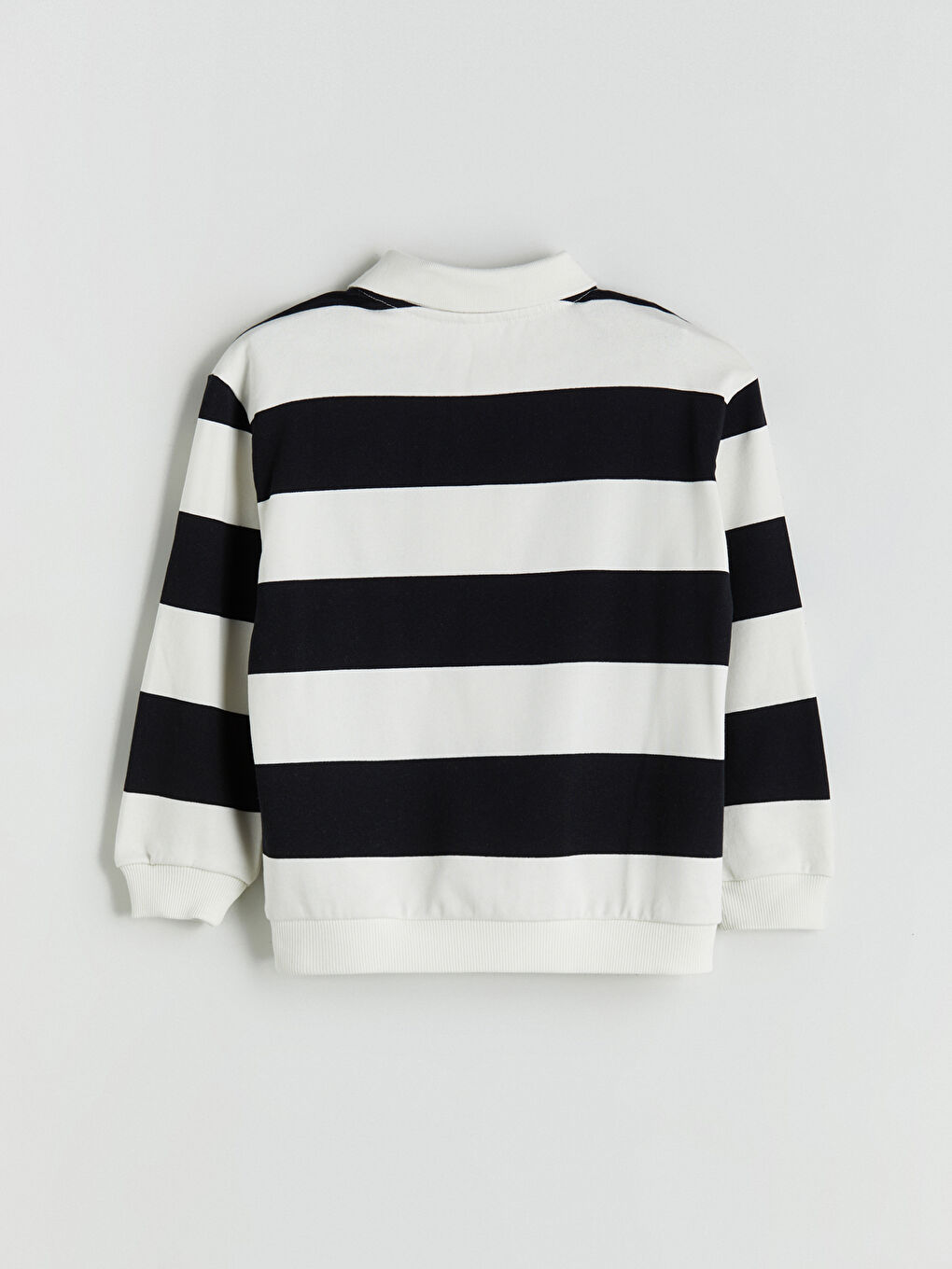 Siyah Polo Yaka Erkek Çocuk Sweatshirt-1