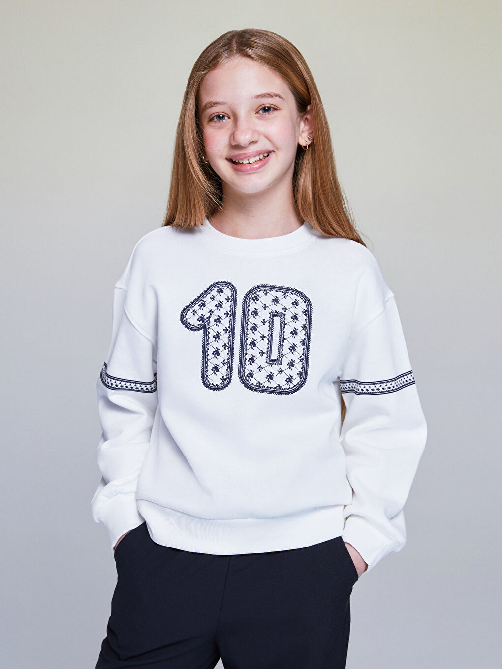 Ekru Bisiklet Yaka Kız Çocuk Sweatshirt