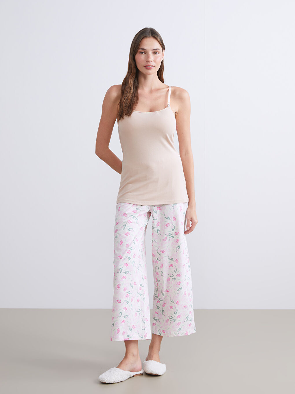 U-Neck Plain Strappy Maternity Nursing Tank Top-1